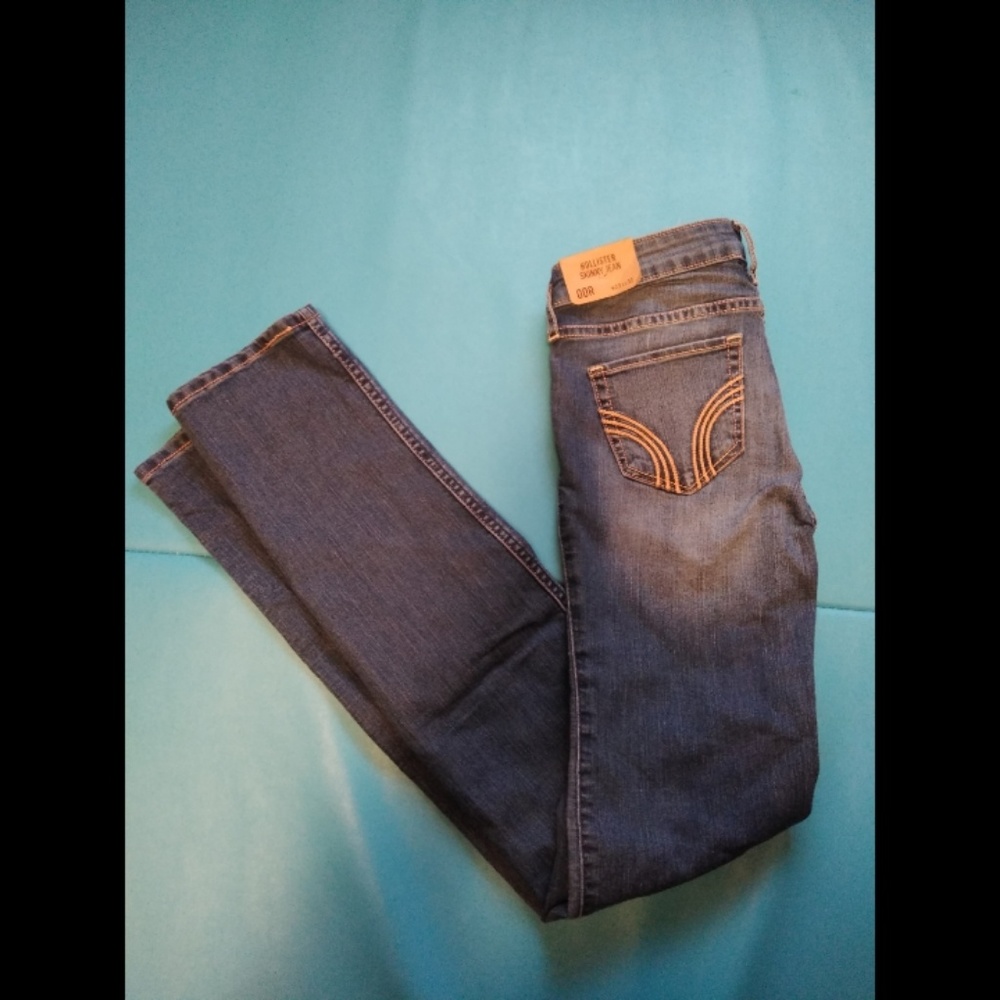 Hollister Skinny Jean NWT